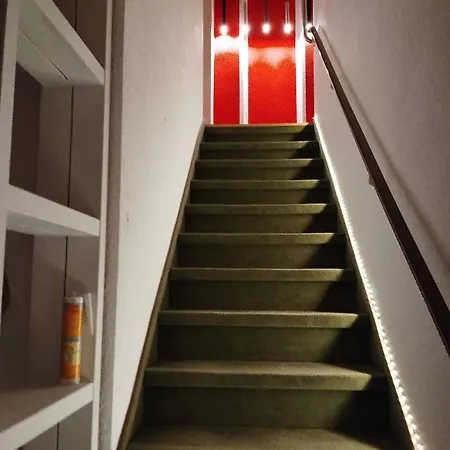 Holiday home Langzeitmiete - Komplettes Haus Fuer Firmen Dreieich