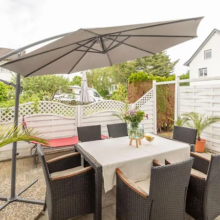 Family-friedndly With Large Garden &bbq Grill