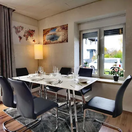 Family-friedndly With Large Garden &bbq Grill Dreieich