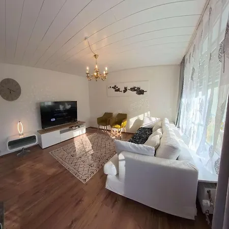 Family-friedndly With Large Garden &bbq Grill *