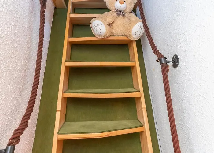 Family-friedndly With Large Garden &bbq Grill Драйайх