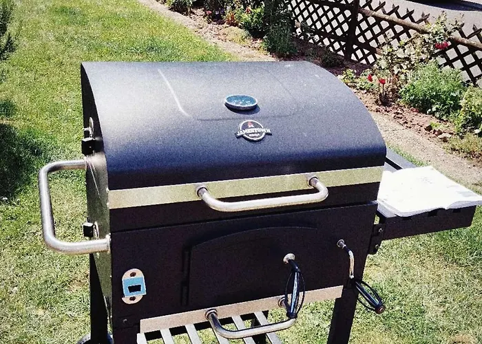 Family-friedndly With Large Garden &bbq Grill Дом отдыха